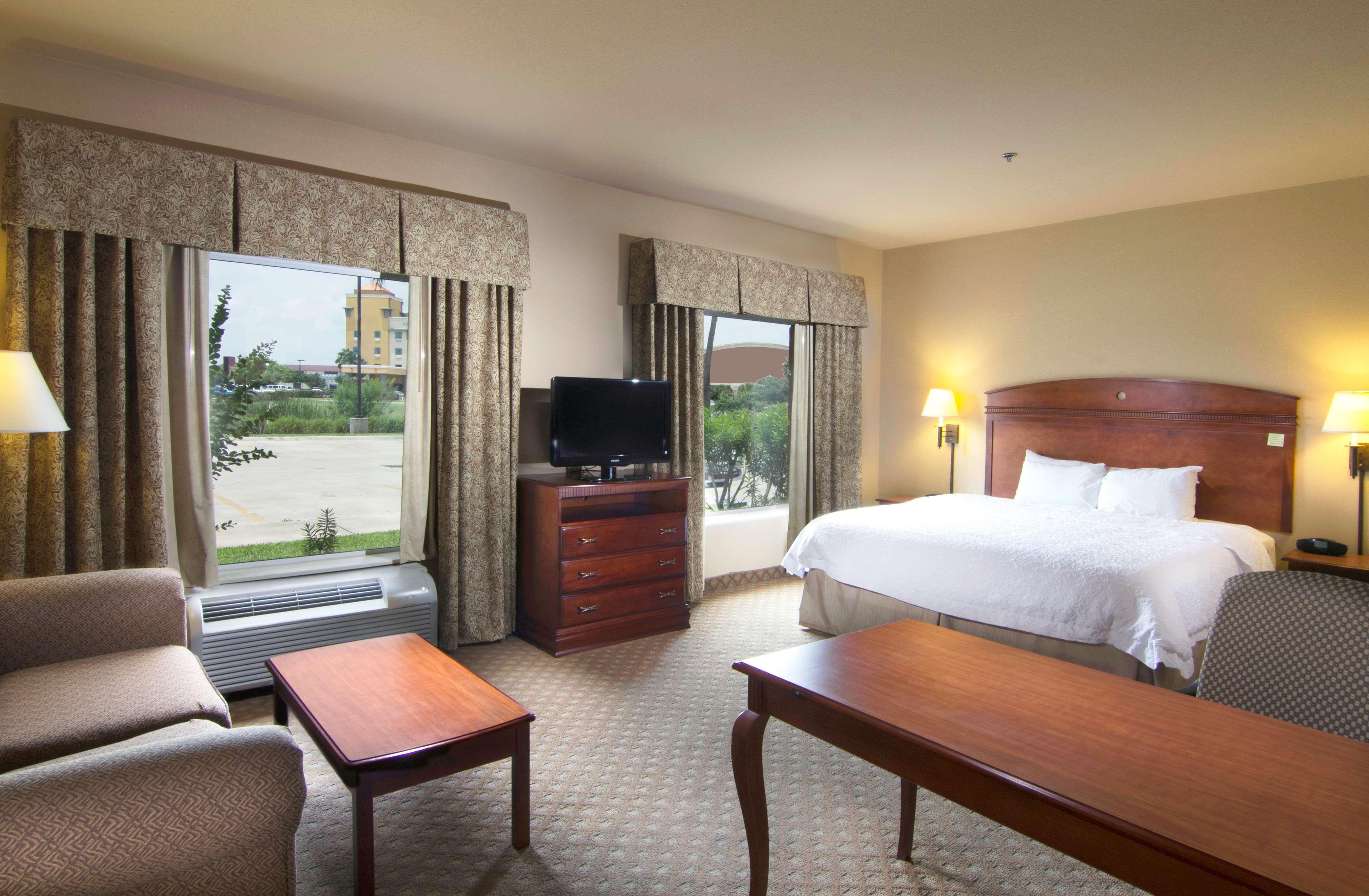 Hampton Inn And Suites-Brownsville Eksteriør billede